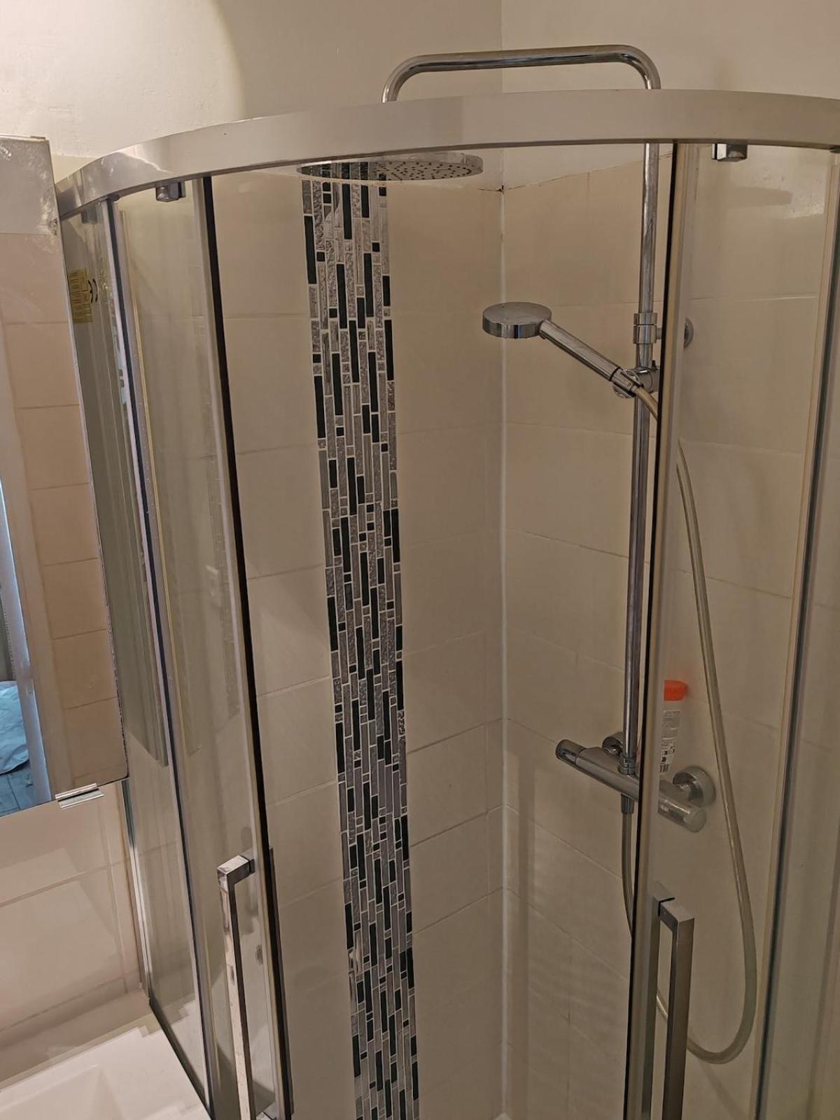 Appartement Beautiful - Private Terrace - Wi-fi - Air Conditioning *