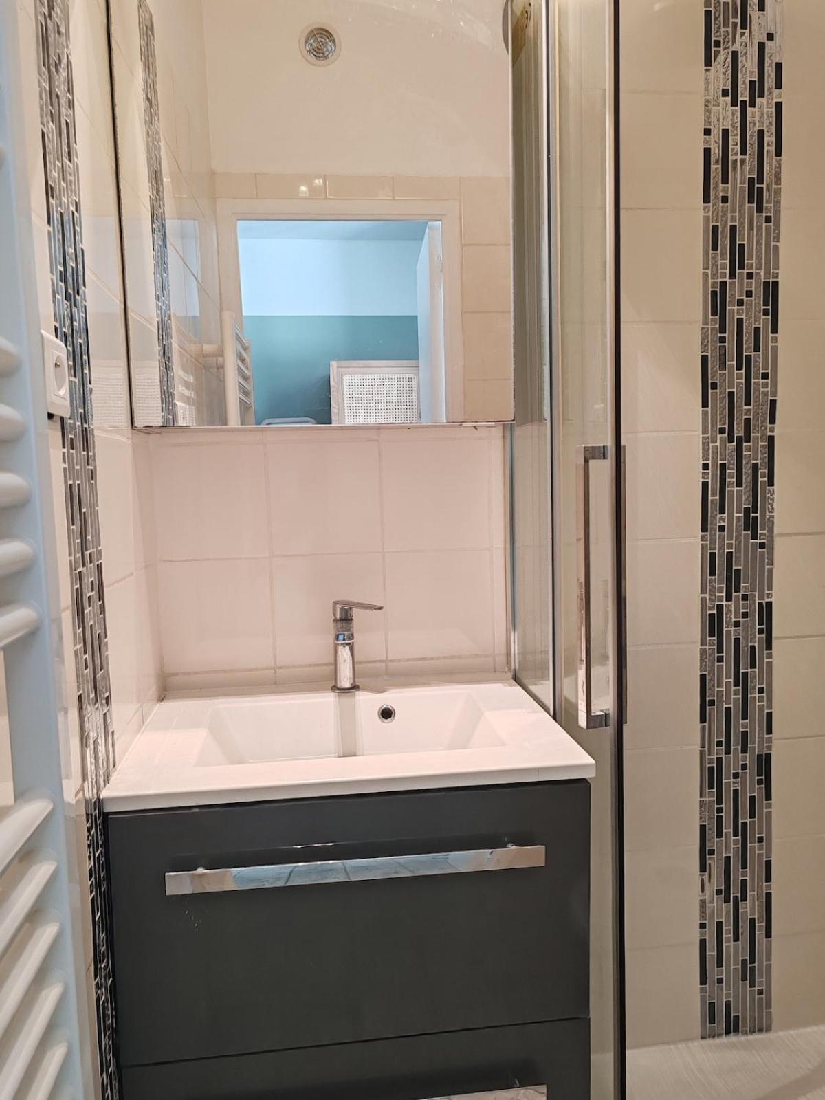 Beautiful - Private Terrace - Wi-fi - Air Conditioning * Toulon